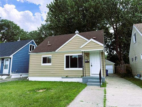 24644 Lauren Ave, Warren, MI, 48089-4734 | Card Image