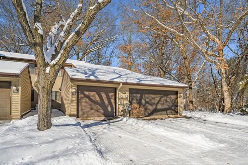 g-112 South Drive, Circle Pines, MN, 55014 | Card Image