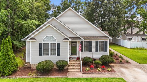 452 Primrose Ln, Winterville, NC, 28590-9620 | Card Image