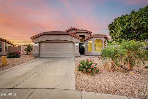 6462 W Escuda Rd, Glendale, AZ, 85308-7066 | Card Image