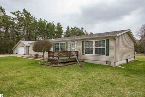 3101 Kay E Lane, West Branch, MI, 48661 | Card Image