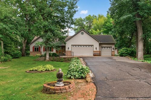 27163 Ironwood Ct, Chisago City, MN, 55013-7310 | Card Image