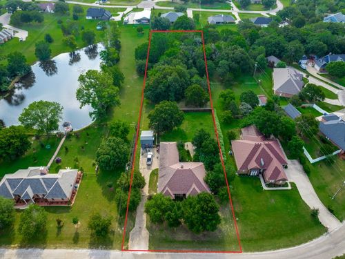 2720 Dorothy Dr, Cleburne, TX, 76031-0388 | Card Image