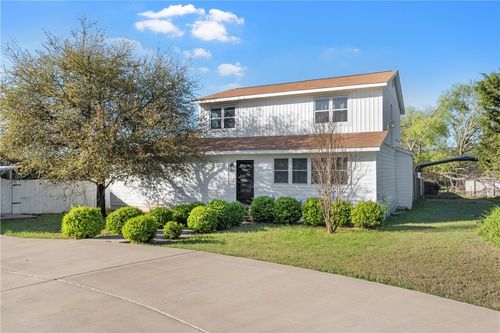 656 County Road 3570, China Spring, TX, 76633-4519 | Card Image