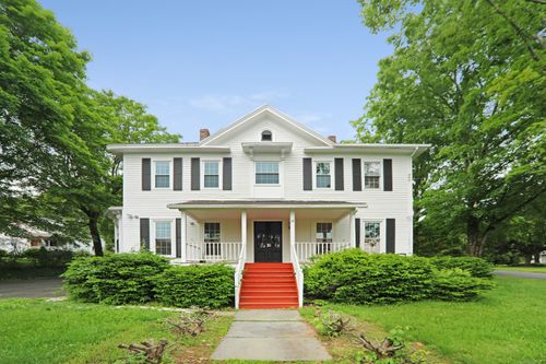 130 Murlyn Rd, Hamden, CT, 06518-2315 | Card Image