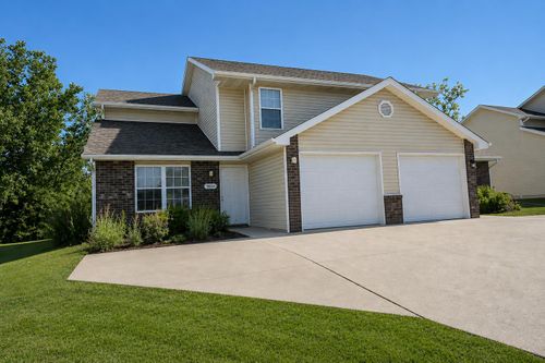 5810 Canaveral Dr, COLUMBIA, MO, 65201-2804 | Card Image