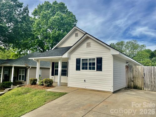 332 Cassidy Ln, Mooresville, NC, 28115-2483 | Card Image