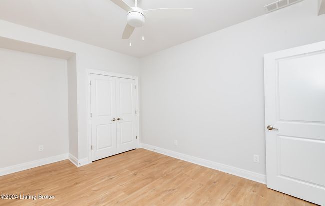 11216 River Beauty Loop, Townhouse with 3 bedrooms, 4 bathrooms and null parking in Prospect KY | Image 12