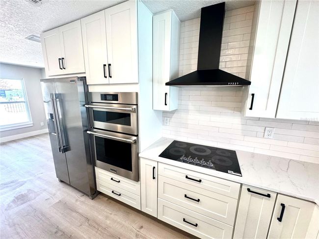 6524 Senegal Palm Way, House other with 3 bedrooms, 2 bathrooms and null parking in APOLLO BEACH FL | Image 11