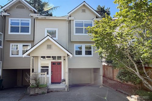 d-12527 27th Ave Ne, Seattle, WA, 98125-4355 | Card Image
