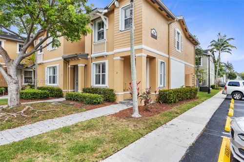 unit-12-230 Se 29th Ave, Homestead, FL, 33033-7301 | Card Image