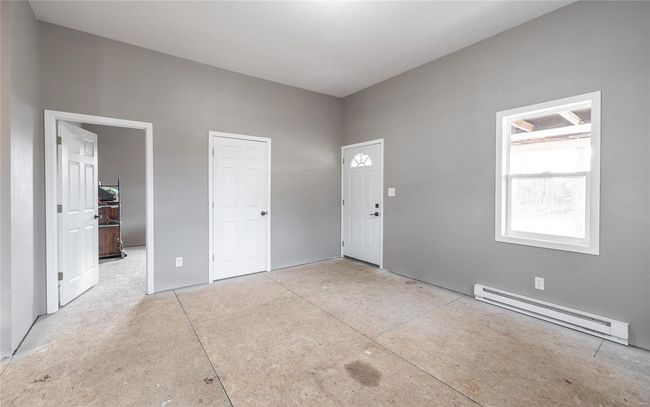308 S Frisco St, House other with 2 bedrooms, 1 bathrooms and null parking in Crocker MO | Image 5