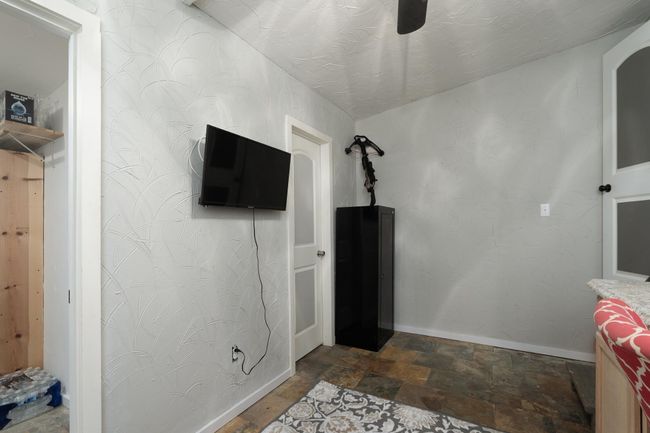 office | Image 13