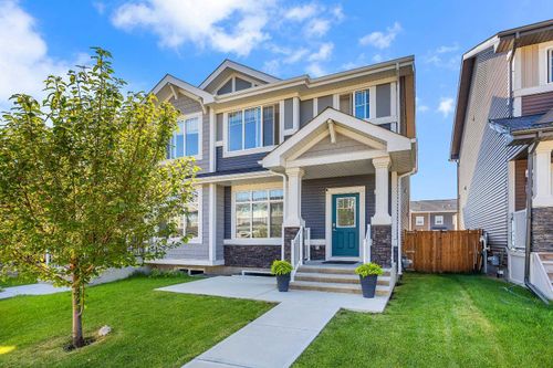 41 Sunrise Hts, Cochrane, AB, T4C2R9 | Card Image