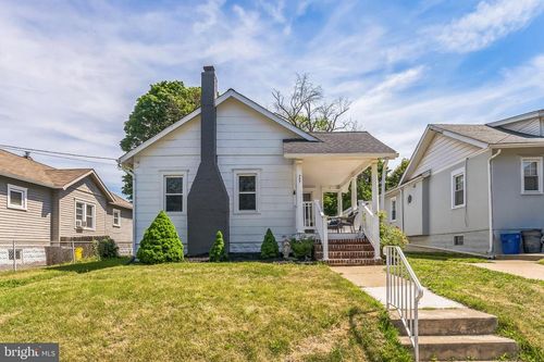 727 Willitts Ave, AUDUBON, NJ, 08106-1629 | Card Image