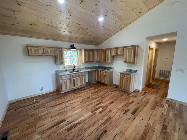 60 Lazy Creek Ln, Home with 2 bedrooms, 2 bathrooms and null parking in Murphy NC | Image 29
