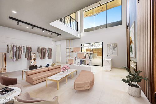 101-6525 E Cave Creek Rd, Cave Creek, AZ, 85331-8721 | Card Image