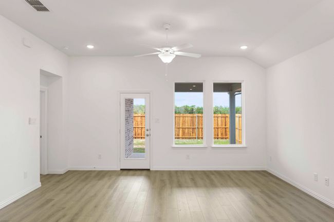 1408 Abbott Creek Rd, House other with 4 bedrooms, 3 bathrooms and null parking in Celina TX | Image 6
