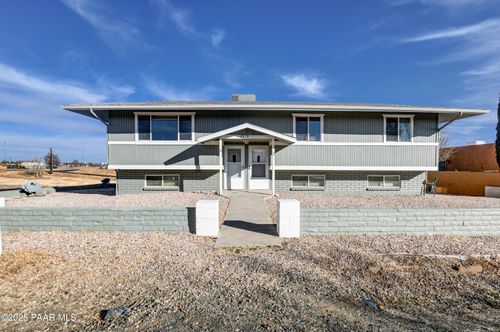 8515 E Leigh Dr, Prescott Valley, AZ, 86314-8162 | Card Image