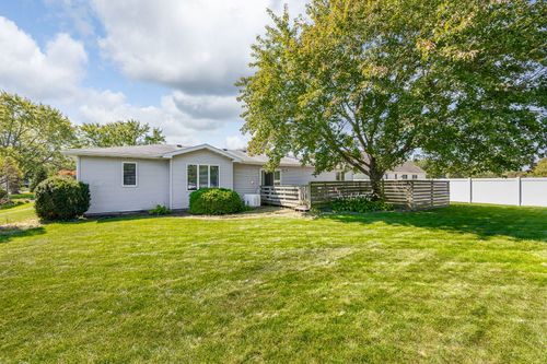 103 E Coady Dr, Minooka, IL, 60447-8724 | Card Image
