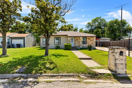 1709 Irving Lee St, Waco, TX, 76711-1526 | Card Image