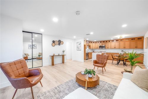 23521 Los Adornos, Aliso Viejo, CA, 92656-1116 | Card Image