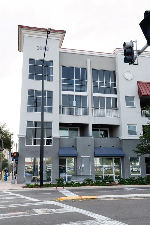 2c-1002 Channelside Dr, Tampa, FL, 33602-3606 | Card Image