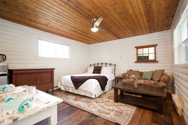 28 Goodman Rd, House other with 5 bedrooms, 5 bathrooms and 3 parking in Fenelon Falls ON | Image 35