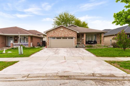 86 Kristina Cres, London, ON, N6E3V4 | Card Image