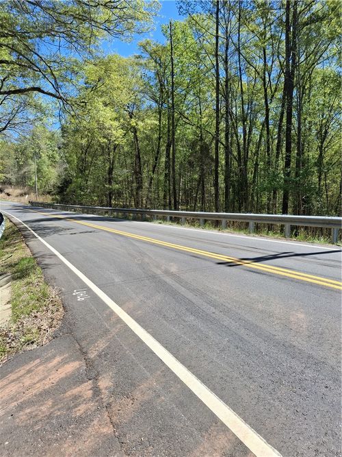 16077 S Radio Station Rd Road, Seneca, SC, 29678 | Card Image