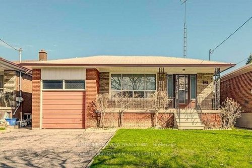 lower-b-22 Otonabee Ave, North York, ON, M2M2S3 | Card Image