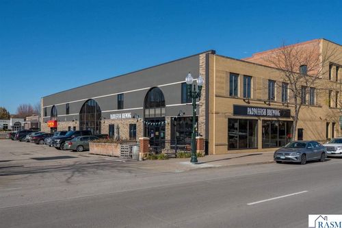 108 S Minnesota Ave, Saint Peter, MN, 56082-2557 | Card Image