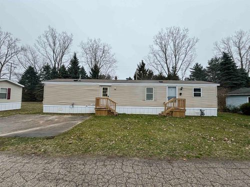 5401 Cedar Dr, Croswell, MI, 48422-9482 | Card Image