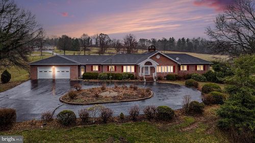 104 Badalamenti Dr, Phoenixville, PA, 19460-1547 | Card Image