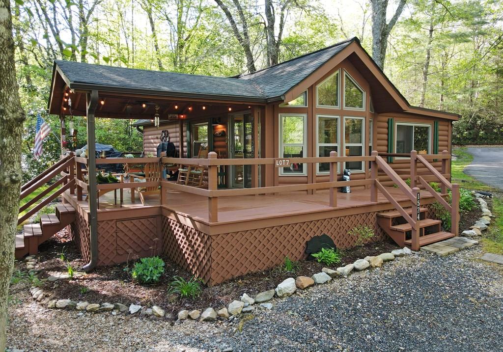 Moccasin Trl, Hiawassee, GA 30546