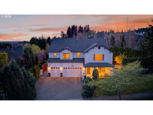 12817 Se Meadehill Ave, Happy Valley, OR, 97086-4465 | Card Image