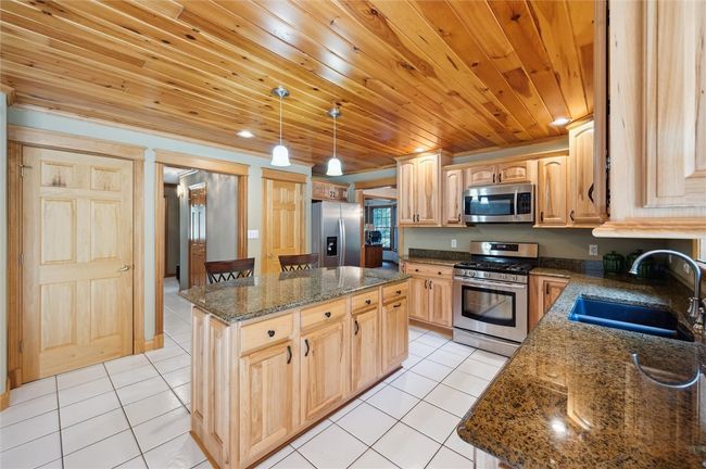 205 Elmhurst Circle, House other with 4 bedrooms, 4 bathrooms and 3 parking in Cranberry Twp PA | Image 6