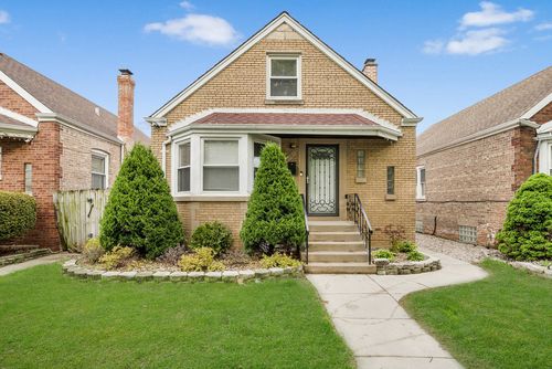 5309 Lawndale Ave, Chicago, IL, 60632-3238 | Card Image