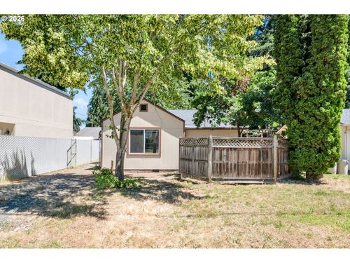 2025 Devos St, Eugene, OR, 97402 | Card Image