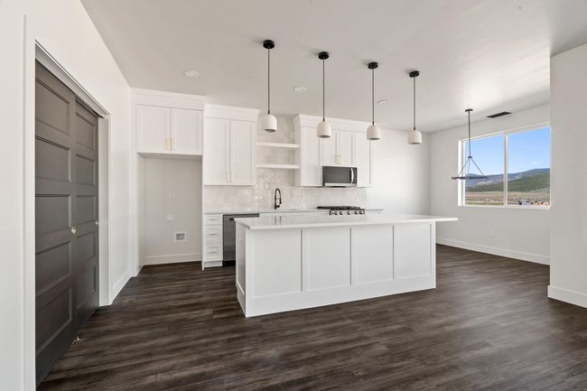 Kitchen | Image 14