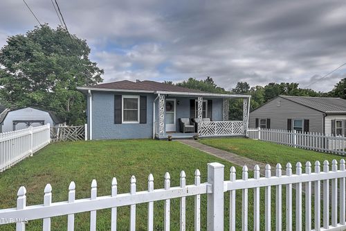 2314 Bay St, Bristol, TN, 37620-1843 | Card Image