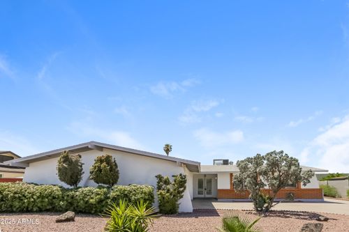 4635 W Laurel Ln, Glendale, AZ, 85304-3020 | Card Image
