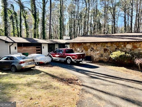 6068 Dee Ct, Stone Mountain, GA, 30087-1243 | Card Image