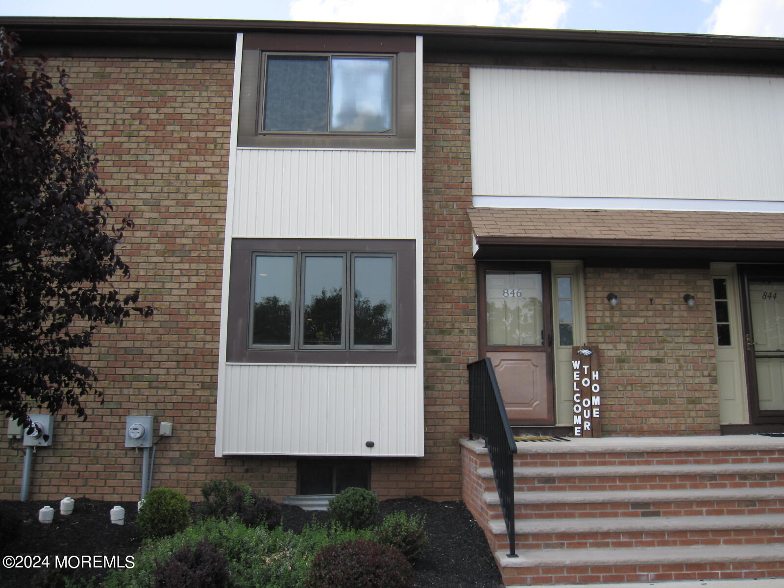 Robin Rd, Hillsborough, NJ 08844