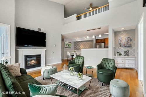 1032-8550 Touchton Rd, JACKSONVILLE, FL, 32216-1153 | Card Image