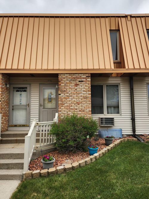 315 12 1/2 Ave E, West Fargo, ND, 58078-3021 | Card Image