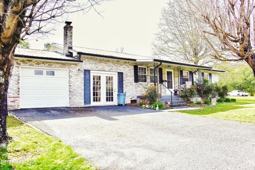 114 Verdun Rd, Oneida, TN, 37841-6636 | Card Image