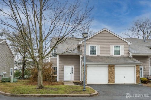63 Renaissance Ln, New Brunswick, NJ, 08901-3178 | Card Image