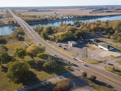 190 Bridge Ave, Savannah, TN, 38372-2409 | Card Image