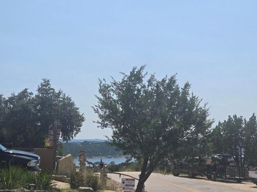 3301 Constitution Dr, Lago Vista, TX, 78645-7111 | Card Image